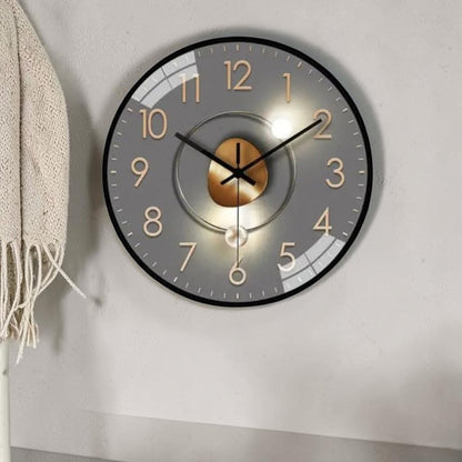 Silent Wall Clock, Ø 20 cm – Glass Cover & Metal Hands, No Ticking