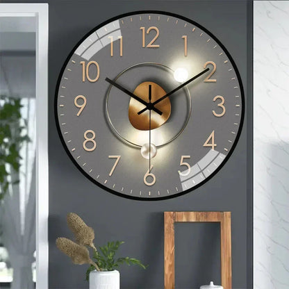 Silent Wall Clock, Ø 20 cm – Glass Cover & Metal Hands, No Ticking